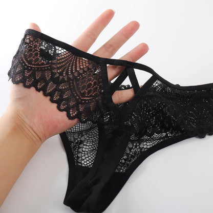 Women's Low-Waist Thong Lace Panties